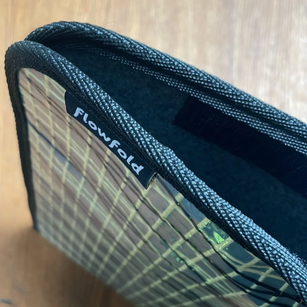 COPY - FLOWFOLD IPAD / TABLET SLEEVE: Recycled Sail